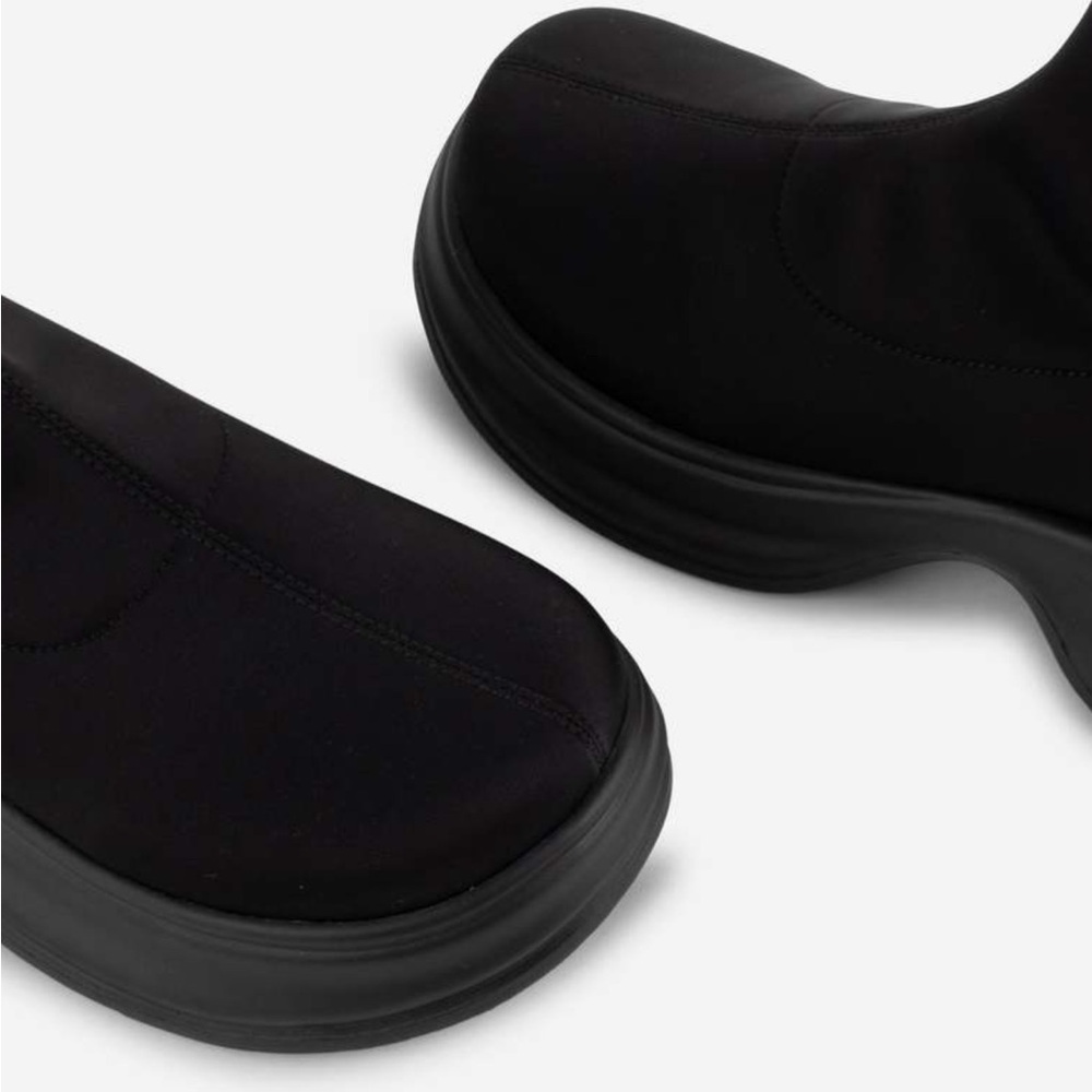 Intentionally Blank Maco Stretch Ankle Boot - Picture 2 of 3